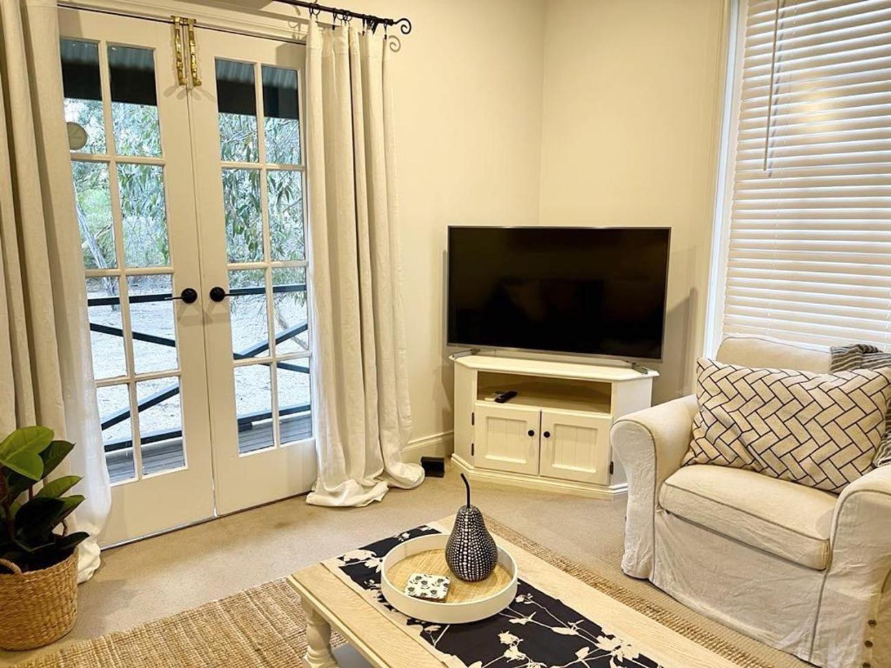 St Helen'S Cottages Clare Extérieur photo