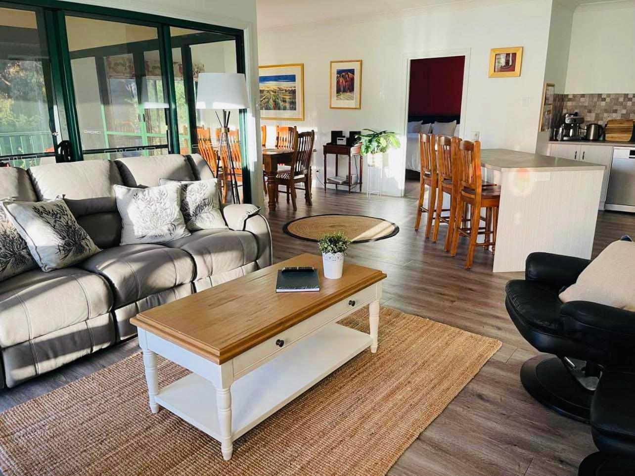 St Helen'S Cottages Clare Extérieur photo